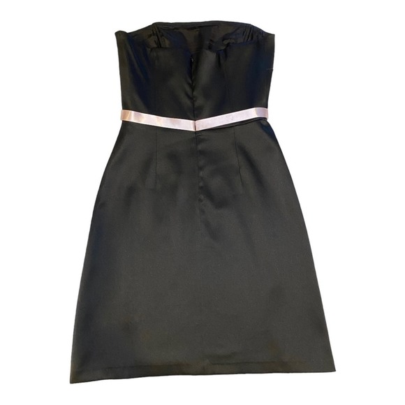 Black strapless dress with pink bow by Laundry by Shell Segal Size 8 - Picture 5 of 6